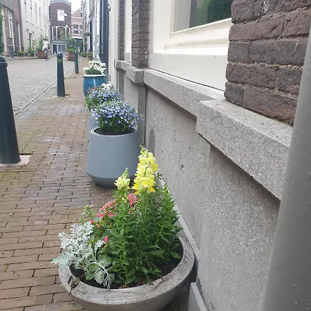 Couette-café Belle - Luxe In Art Deco Stijl Dordrecht